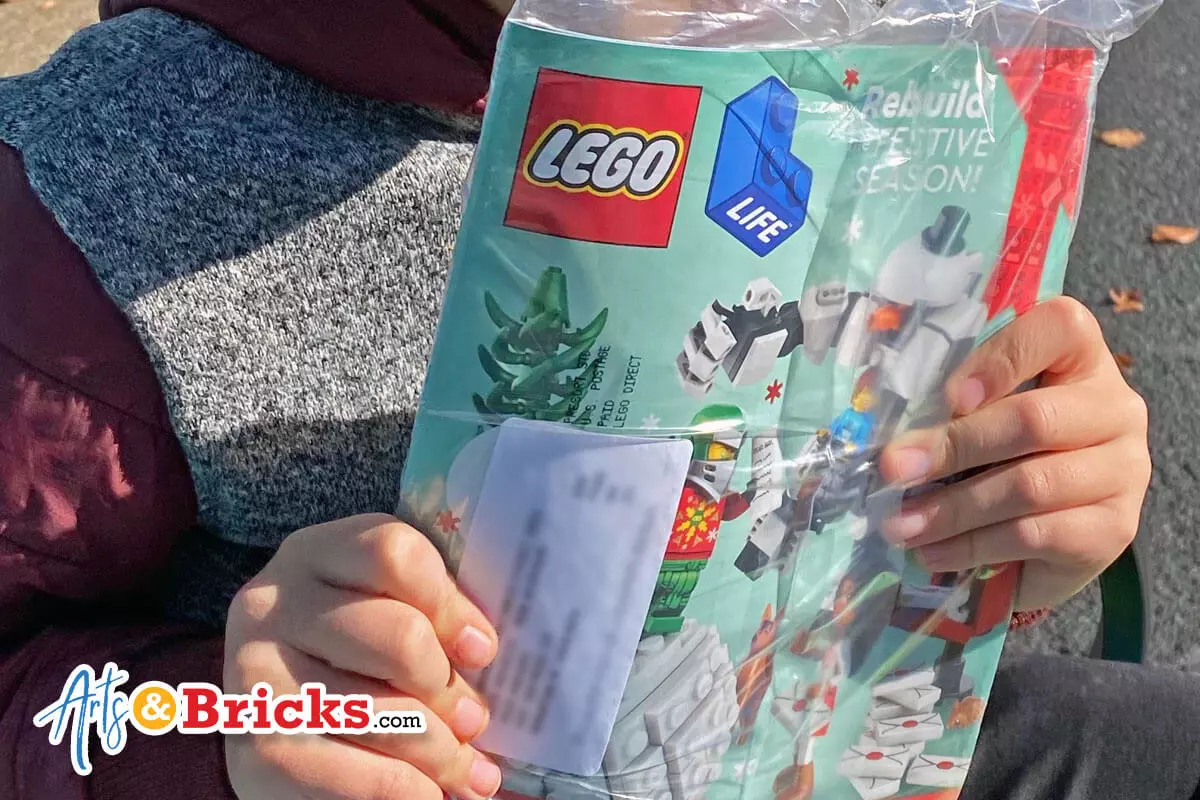 Did you know LEGO has a FREE magazine for kids?