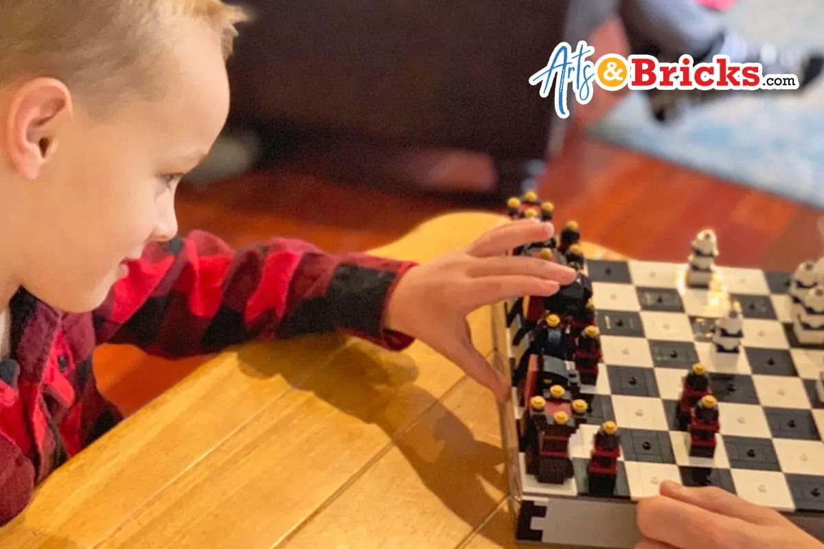 Kid-Review of Lego Iconic Chess Game Board, Set 40174