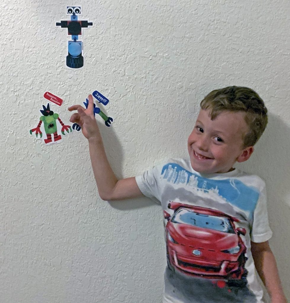 kid-drawn robot stickers with speech bubbles by arts and bricks