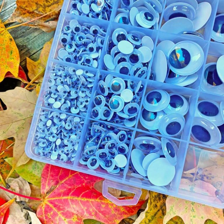 Kids Crafts that use Wiggly Eyes Arts and Bricks