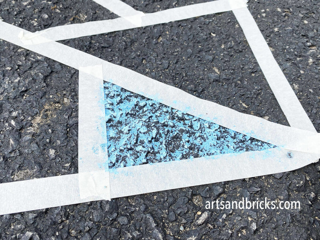 Encourage creativity with sidewalk chalk art projects. Take a look at our simple creative idea!