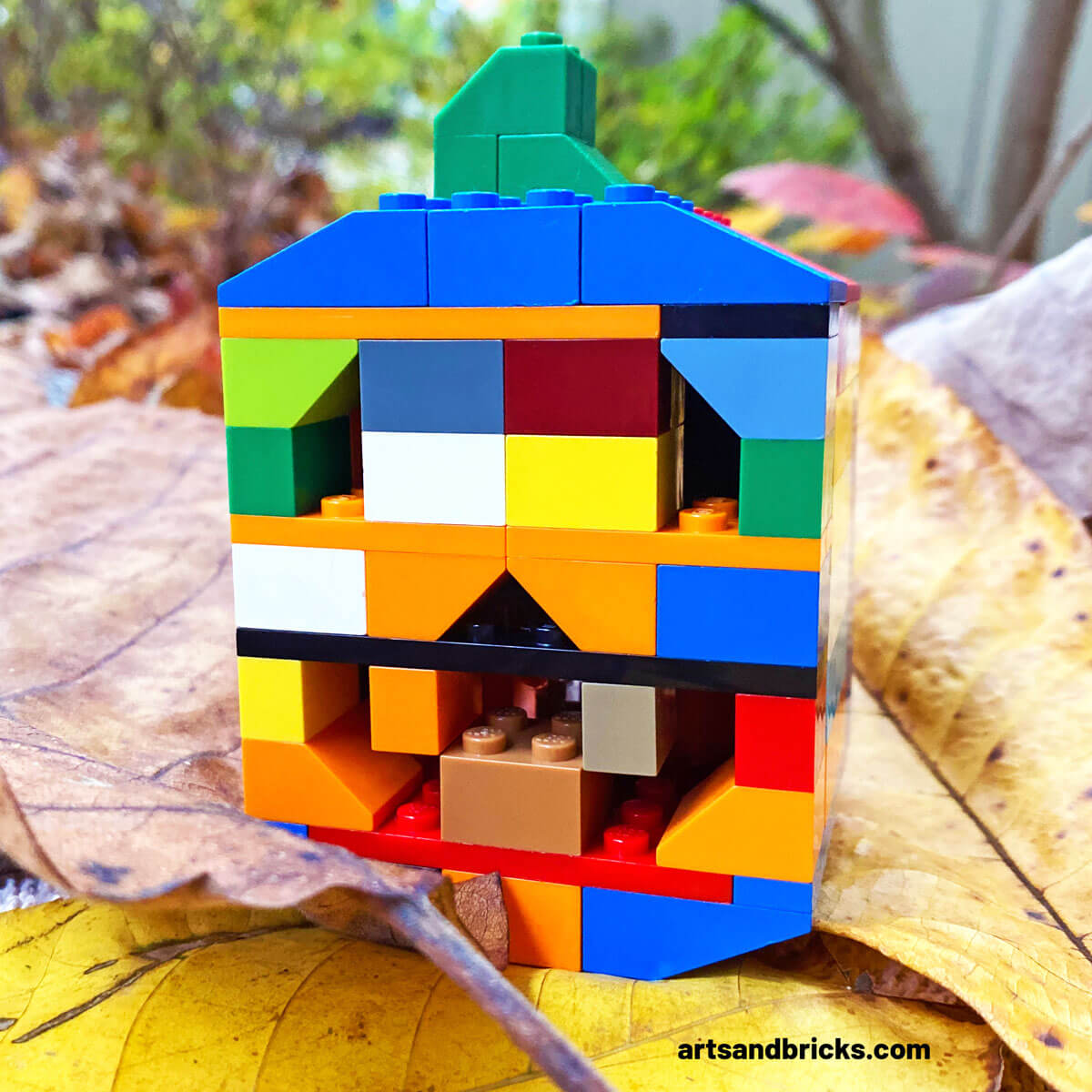 Build a Jack O'Lantern from Lego Bricks - Arts and Bricks