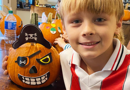 Ideas for decorating pumpkins with kids or groups of kids