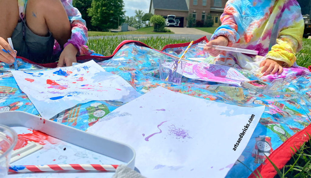 Crafty summer days - some of the best around. Get inspired to create process art with dyed water, acrylic and water paint -- and even blow it with straws!
